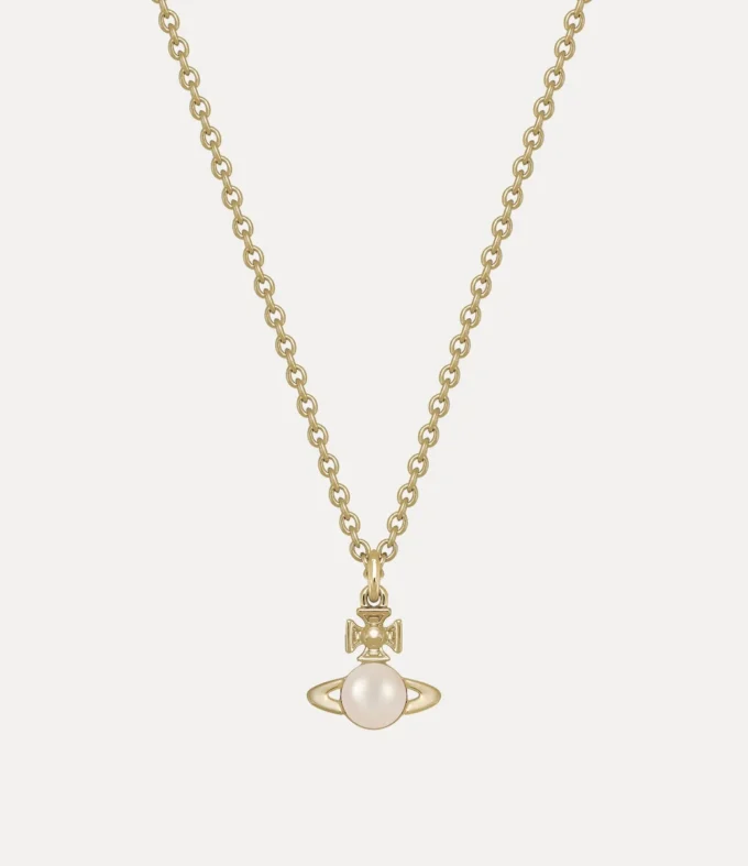Balbina Pendant Necklace Balbina Pendant Necklace