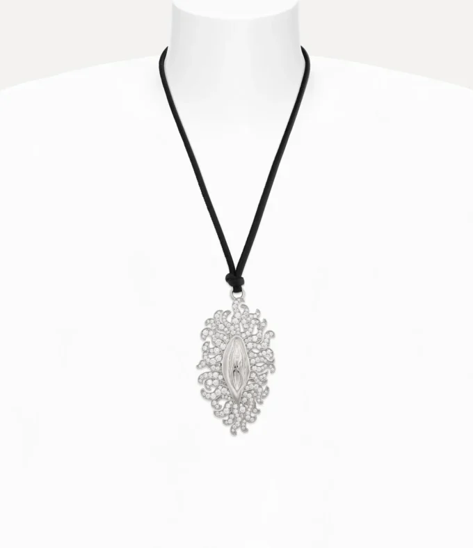Floriana Pendant Necklace Floriana Pendant Necklace