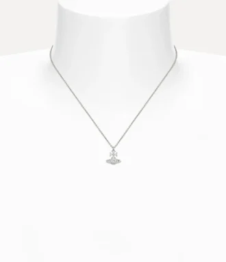 Mila Pendant Necklace