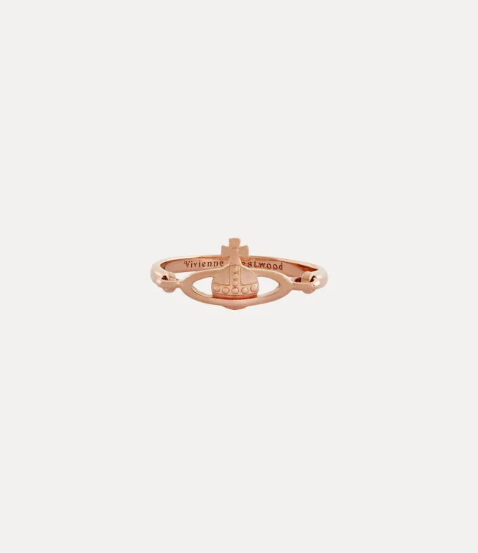 Vendome Ring