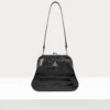 Vivienne’s Clutch Vivienne’s Clutch